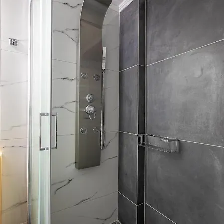 Neaira Near The * Chania (Crete)