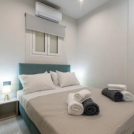 Apartment Neaira Near The *