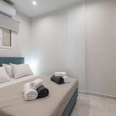 Neaira Near The Appartement La Canée